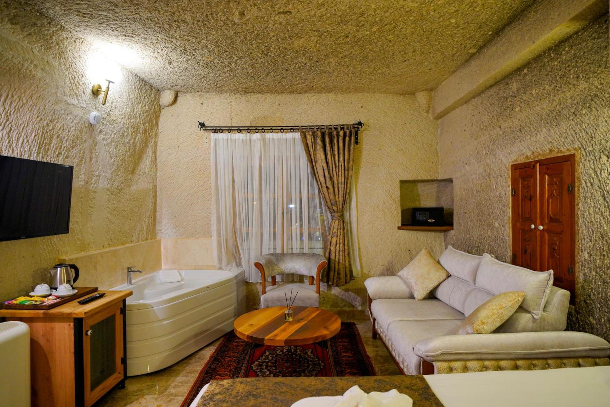 Cave Hotel Saksagan Göreme Exterior foto