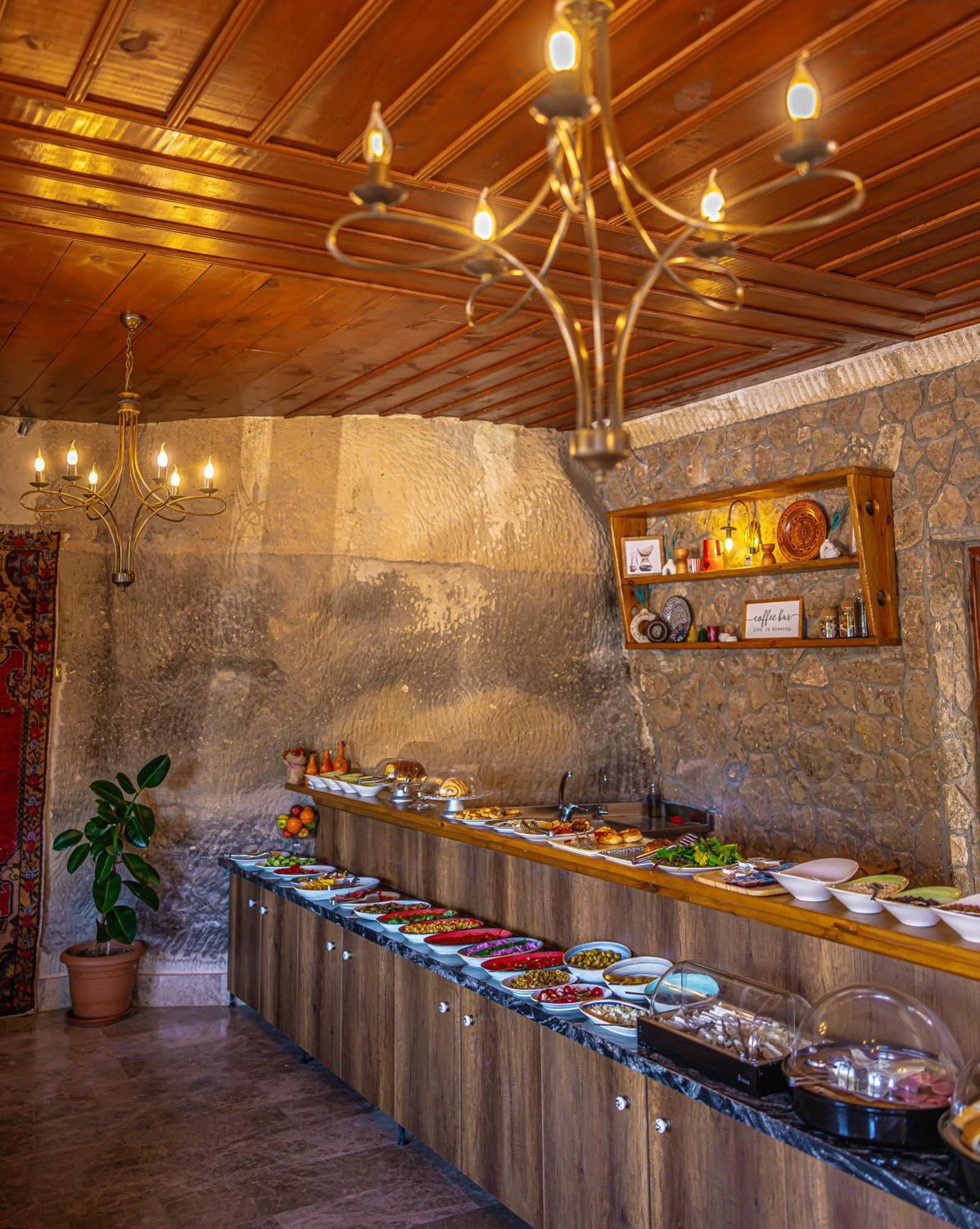 Cave Hotel Saksagan Göreme Exterior foto